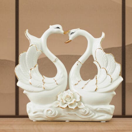 Snow Swan Figurines